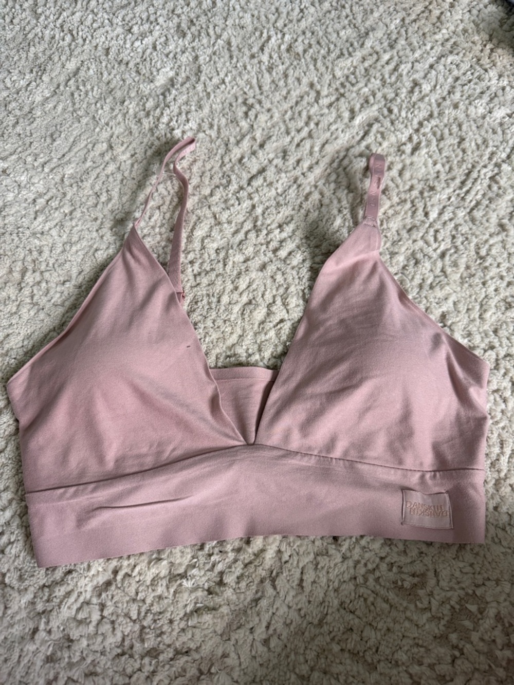 Danskin M Seamless Light Pink Bralette with Adjustable Straps